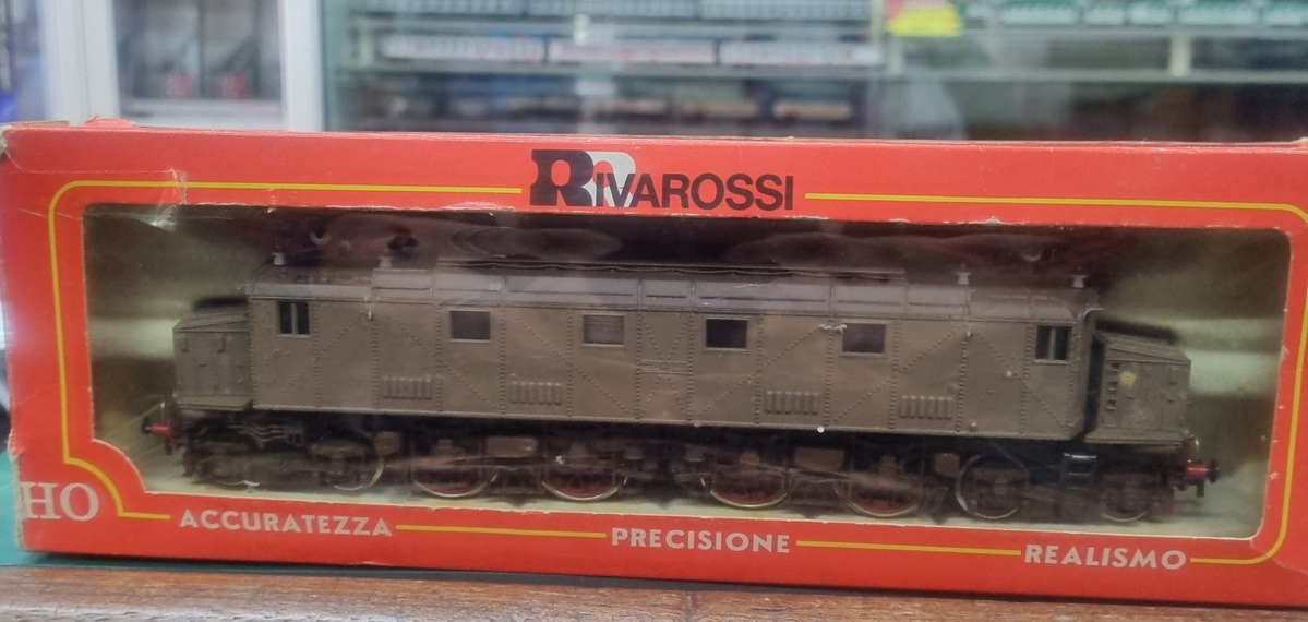 Locomotore elettrico RIVAROSSI E 428.013 FS Art.1445 .2 vintage 1°serie