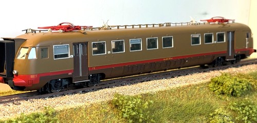 Os.kar 2066 ALe 540.005 1° serie con RS ep. IV-V livrea castano isabella rosso ep. IV