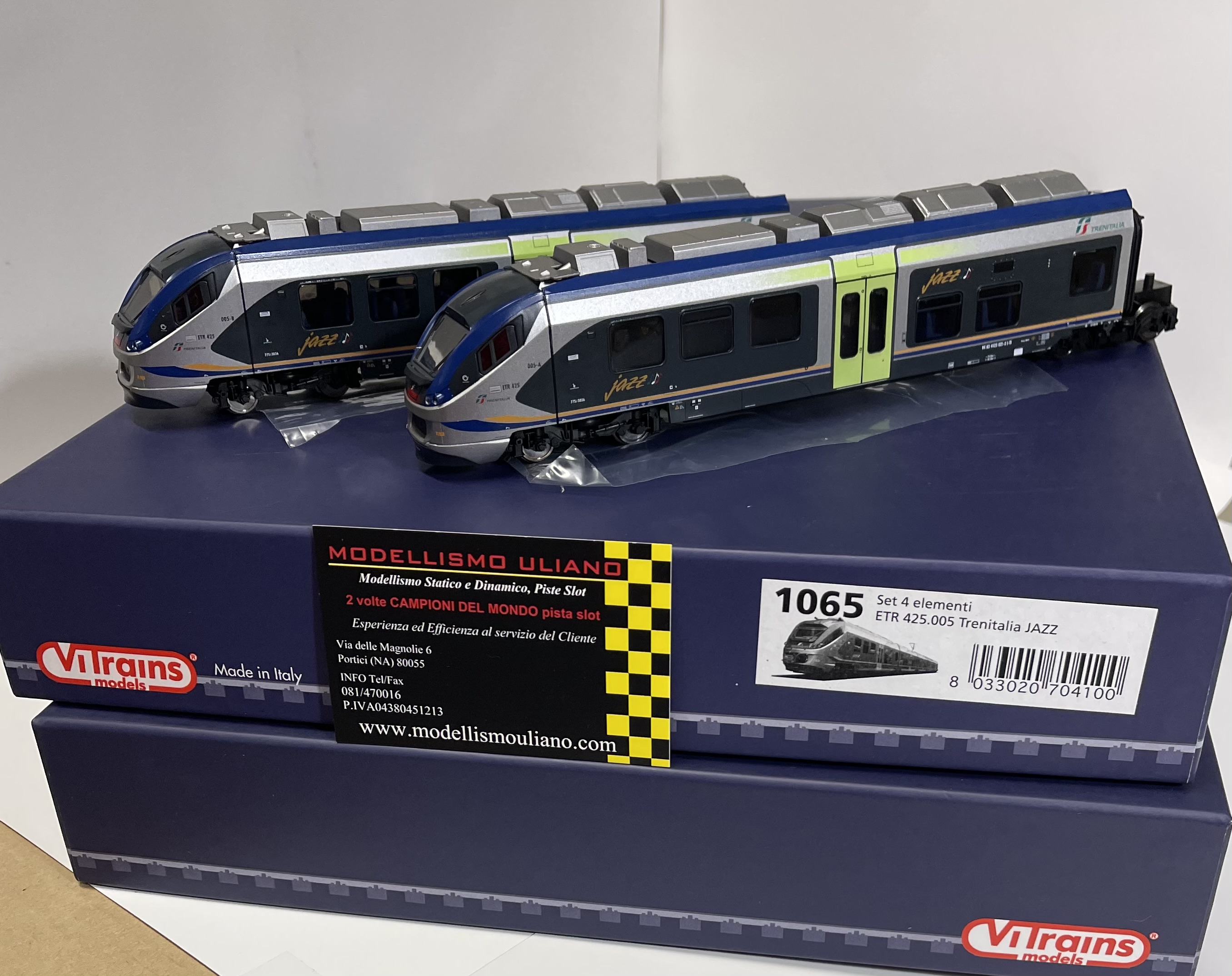 Vitrains 1065 set 4 elementi ETR 425 Trenitalia JAZZ
