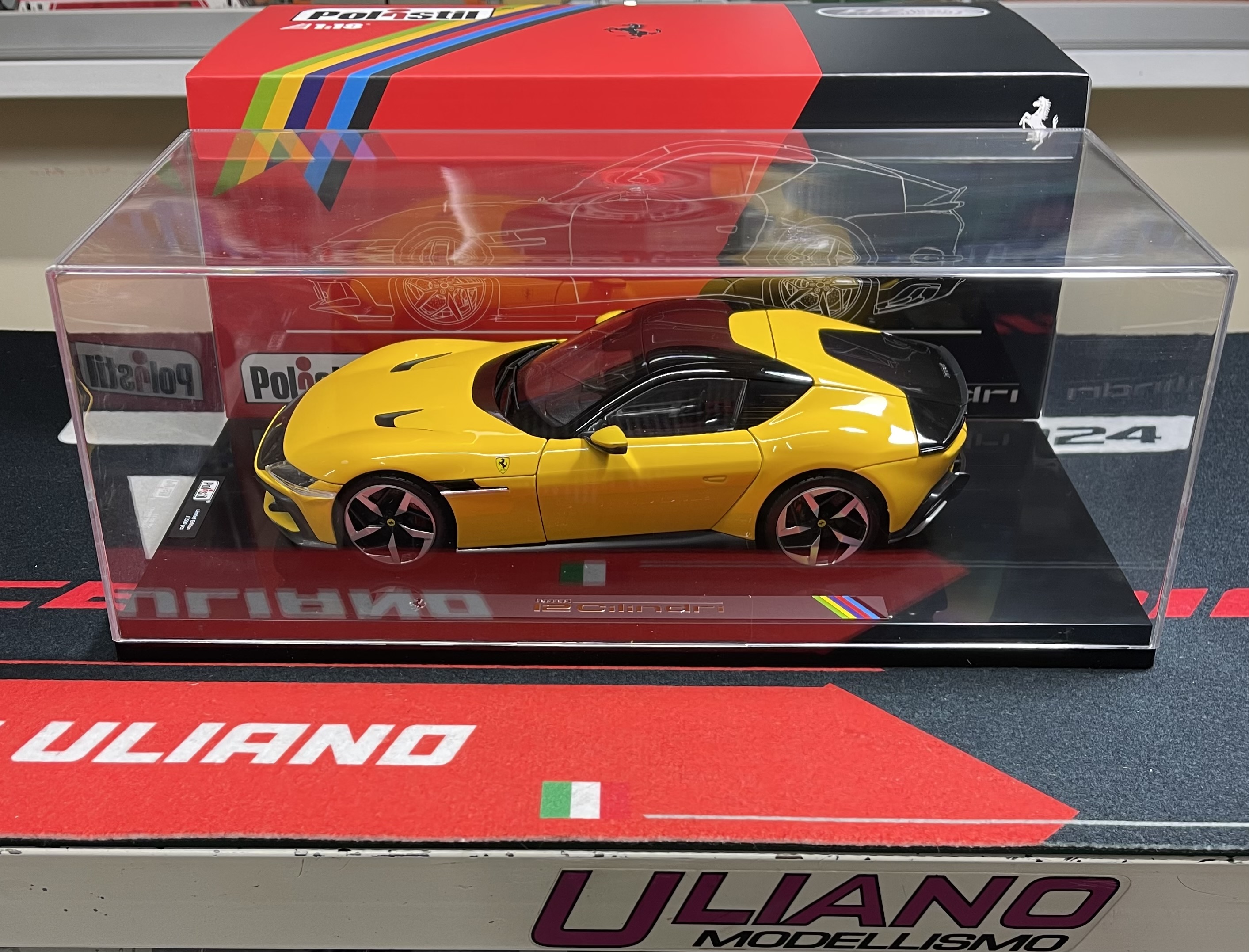 FERRARI 12CILINDRI 2024 GIALLO 1:18 POLISTIL 18FE02014-HC CON TECA