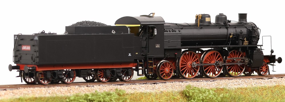 Os.kar 1604 FS Locomotiva a vapore Gr s685.600 ''Speciale'' con distribuzione Caprotti fanali elettrici, tender 29mc ep. III-VI - immagine 2